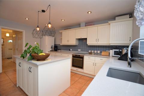 4 bedroom townhouse for sale, Leeds Road, Rothwell, Leeds, West Yorkshire