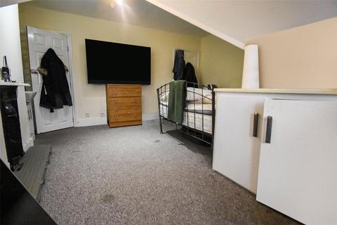 5 bedroom terraced house for sale, York Road, Hampshire GU11