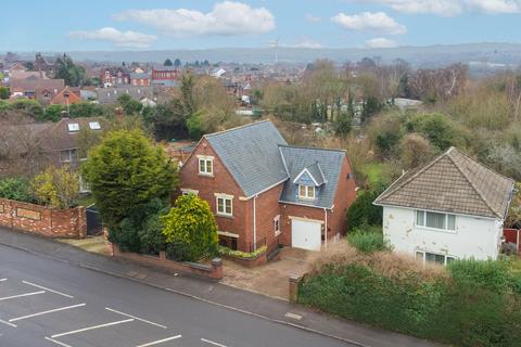 4 bedroom detached house for sale, Heanor Road, Ilkeston, DE7