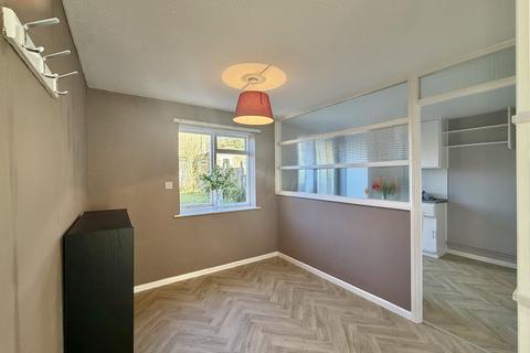 3 bedroom semi-detached house for sale, Castle Hill Close, Shaftesbury - No Onward Chain