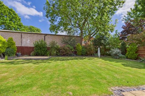 5 bedroom detached house for sale, St. Andrews Walk, Foston-on-the-Wolds, YO25 8FJ