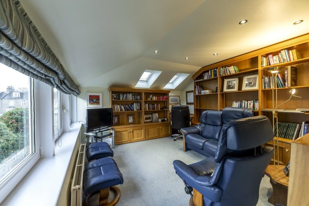 Study/Tv Room