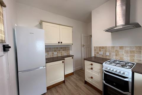 3 bedroom bungalow to rent, Rannoch Drive, Bearsden