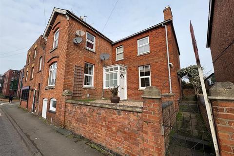 undefined, Swan Lane, Evesham