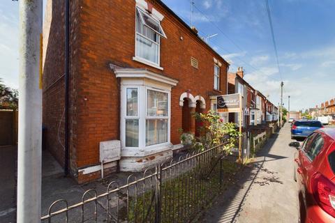 3 bedroom semi-detached house to rent, Sydney Street, Boston