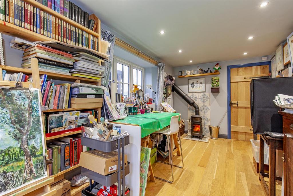Studio-2.jpg