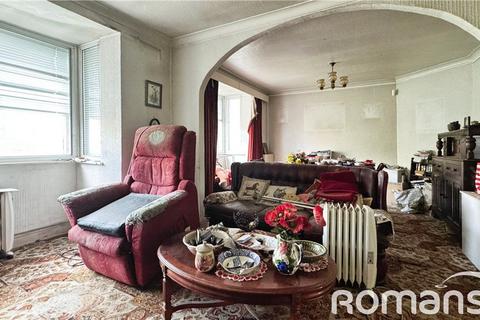 2 Falling Lane, Yiewsley, West Drayton, UB7 8AB