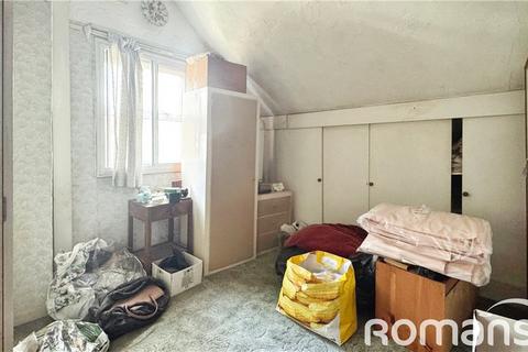 2 Falling Lane, Yiewsley, West Drayton, UB7 8AB