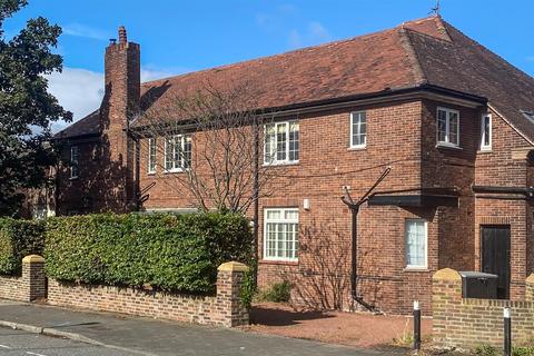 3 bedroom flat for sale, Benton Road, High Heaton, Newcastle upon Tyne