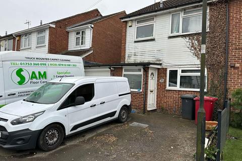 3 bedroom semi-detached house for sale, Lorne Close, Slough SL1