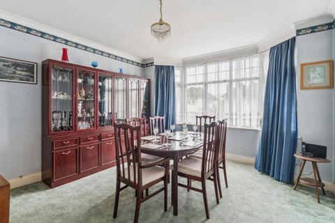 3 bedroom semi-detached house for sale, Middleton Drive, Pinner