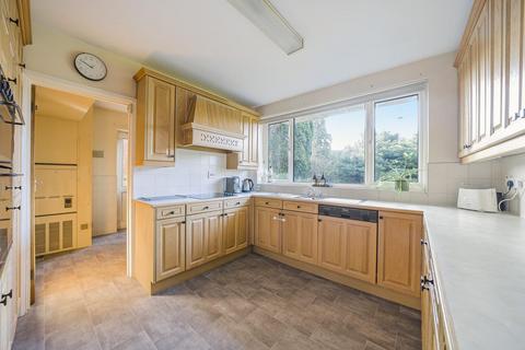 4 bedroom detached house for sale, Gordon Avenue, Stanmore HA7