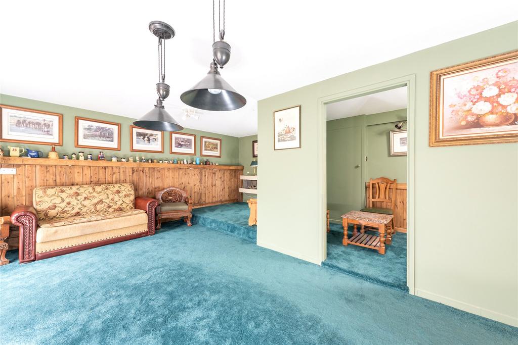 Games Room/Snug