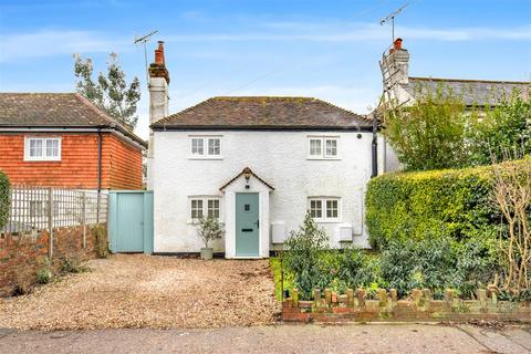 2 bedroom detached house for sale, Trafalgar Road, Horsham