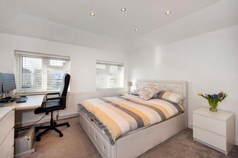 103 Brixham Road, Welling, DA16 1EL