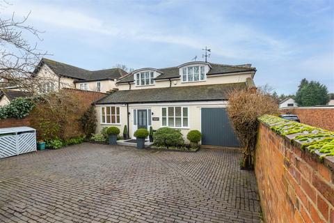 2 bedroom detached house for sale, Cloister Crofts, Leamington Spa