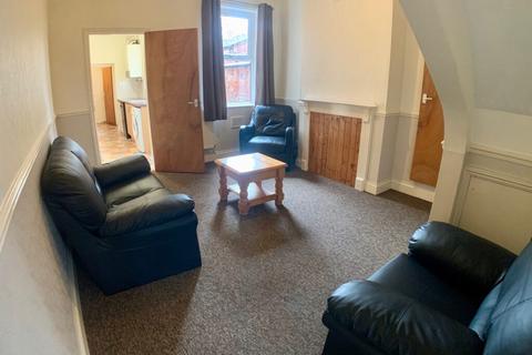 2 bedroom terraced house to rent, Jarrom Street, Leicester LE2