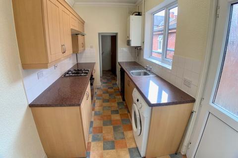 2 bedroom terraced house to rent, Jarrom Street, Leicester LE2