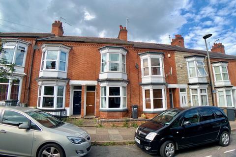 3 bedroom terraced house to rent, Barclay Street, Leicester LE3