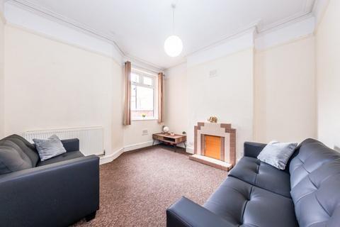 6 bedroom terraced house to rent, Kimberley Road, Leicester LE2