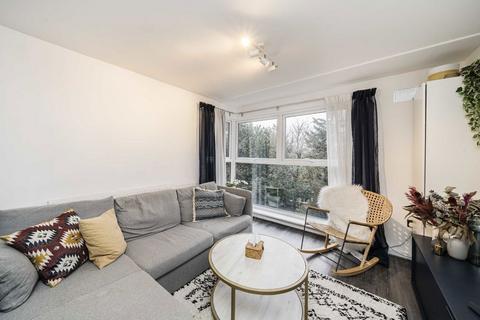 78 Garrick Close, London, W5 1AT