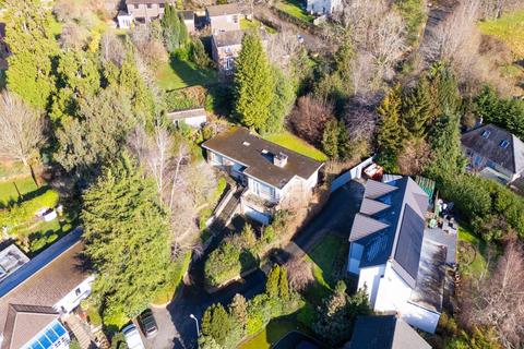 18 Avenue Crescent, Abergavenny, NP7 7DE