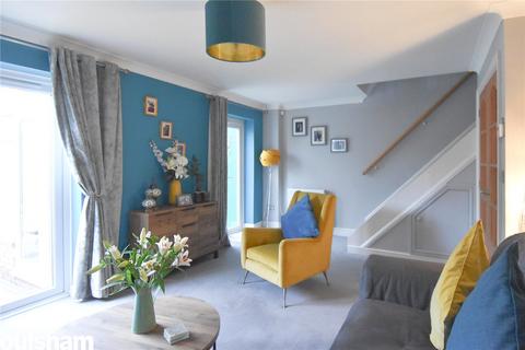 24 Clandon Close, Birmingham, B14 5QL