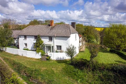 4 bedroom link detached house for sale, Hackworthy Lane, Devon