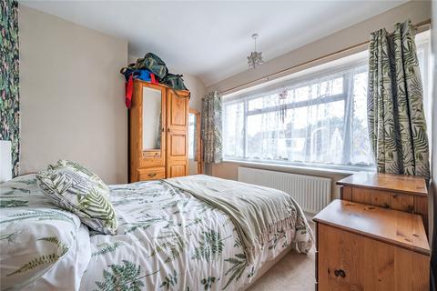 8 Meadowcroft Road, Reading, RG2 8RJ
