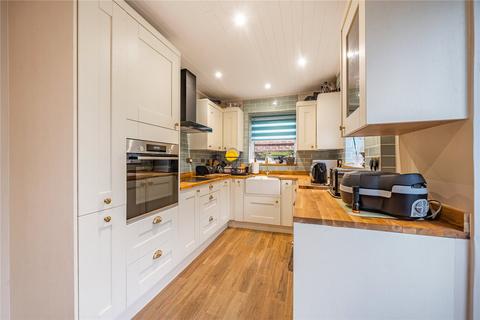 8 Meadowcroft Road, Reading, RG2 8RJ