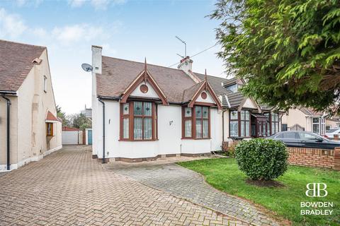 4 bedroom semi-detached bungalow for sale, Levett Gardens, Seven Kings