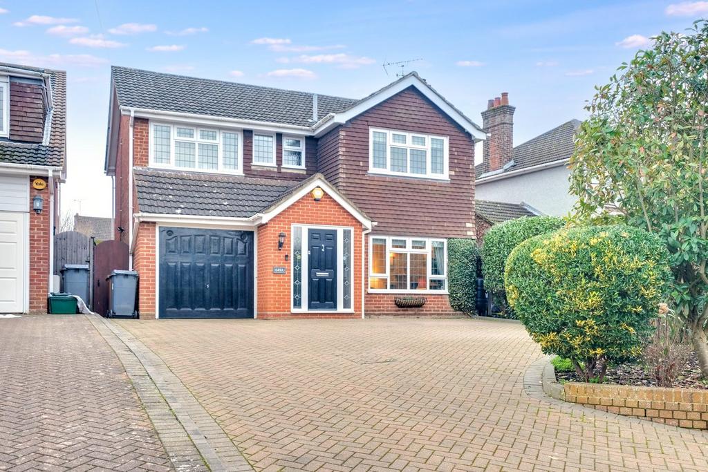 Galleywood Road Chelmsford CM2 4 Bed Detached House 700 000 galleywood-road-chelmsford-cm2-4-bed-detached-house-700-000
