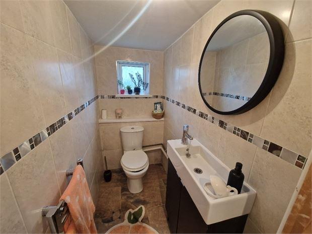 WC - ground floor