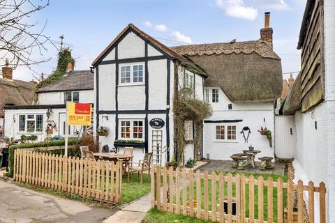 2 bedroom cottage for sale, Marsh Gibbon,  Oxfordshire,  OX27