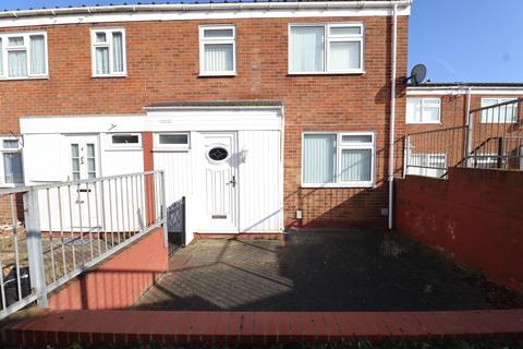 4 bedroom end of terrace house to rent, Lumley Close, Belvedere DA17