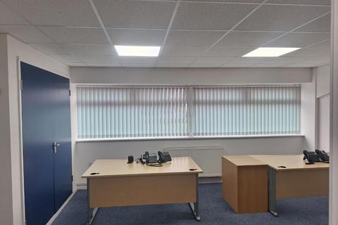 Office to rent, Bellingham Drive, North Tyne Industrial Estate, Benton