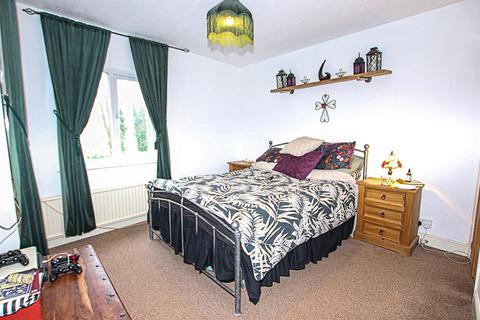 2 bedroom end of terrace house for sale, Burwell Road, Newmarket CB8