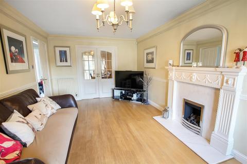 5 bedroom detached house for sale, Oaktree Drive, Northallerton