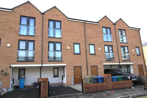 3 bedroom townhouse to rent, Peace Road, Brunswick, Manchester, Lancashire, M13