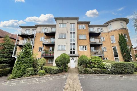 2 bedroom penthouse to rent, Southampton