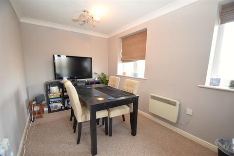 2 bedroom penthouse to rent, Southampton