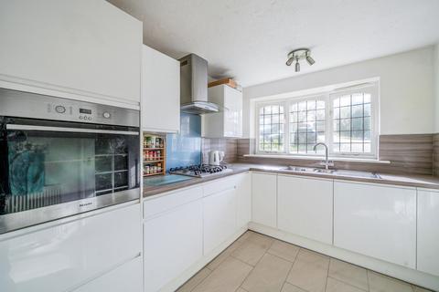 3 bedroom detached house for sale, Juliet Gardens, Warfield, Bracknell