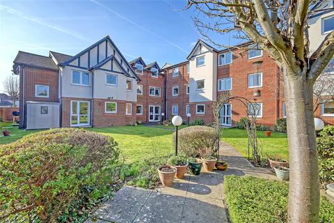 1 bedroom apartment for sale, Burges Court, Station Road, Thorpe Bay, Essex, SS1