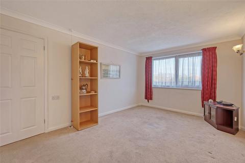 1 bedroom apartment for sale, Burges Court, Station Road, Thorpe Bay, Essex, SS1