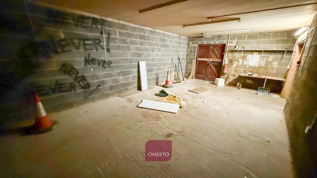 Retail undergoing refurbishment