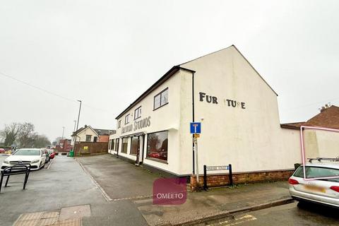 Retail property (high street) to rent, Derby DE3