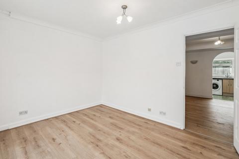 3 bedroom maisonette for sale, Preston Road, Slough SL2