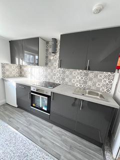 2 bedroom flat to rent, St Helier, Jersey JE2