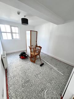 2 bedroom flat to rent, St Helier, Jersey JE2
