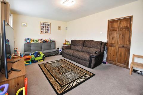 2 bedroom apartment for sale, Dangerfield Avenue, Bristol